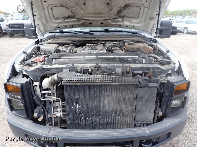 image for item DJ5560 2008 Ford F550 Super Duty  bucket truck