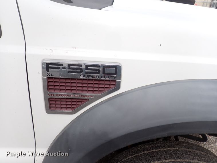 image for item DJ5560 2008 Ford F550 Super Duty  bucket truck