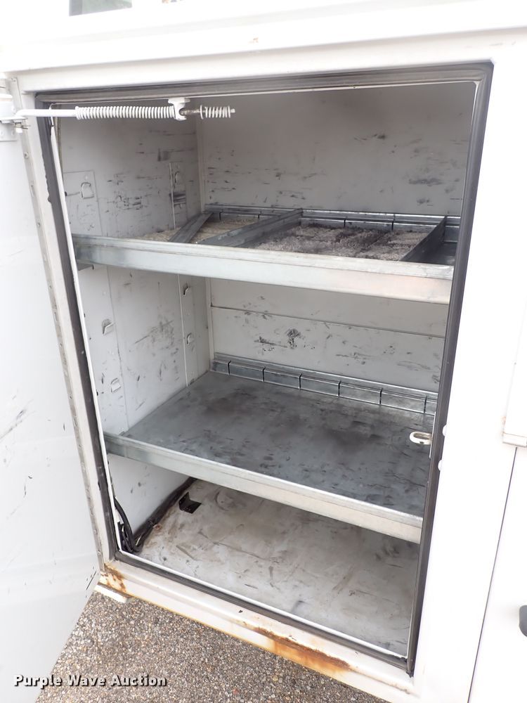 image for item DJ5560 2008 Ford F550 Super Duty  bucket truck