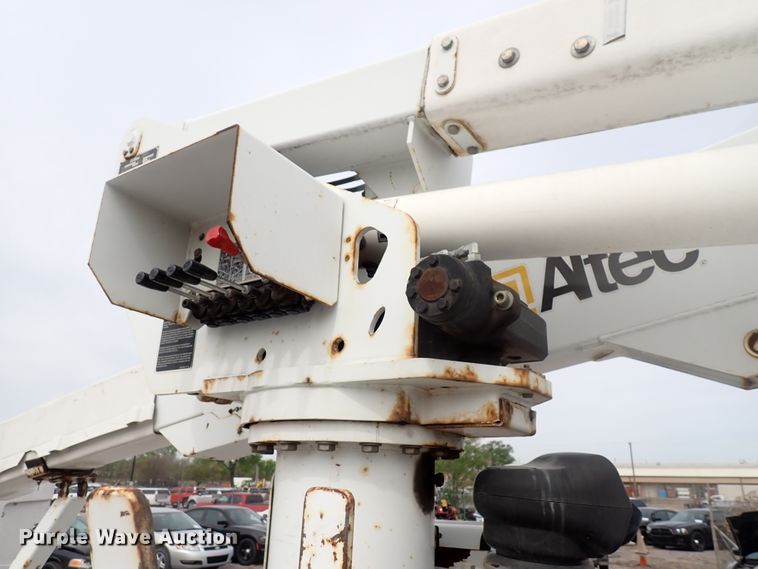 image for item DJ5560 2008 Ford F550 Super Duty  bucket truck