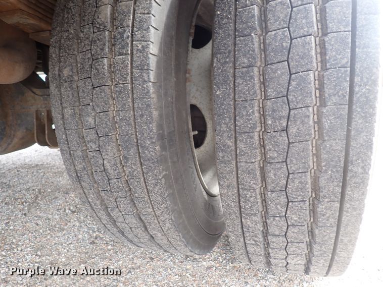 image for item DJ5560 2008 Ford F550 Super Duty  bucket truck