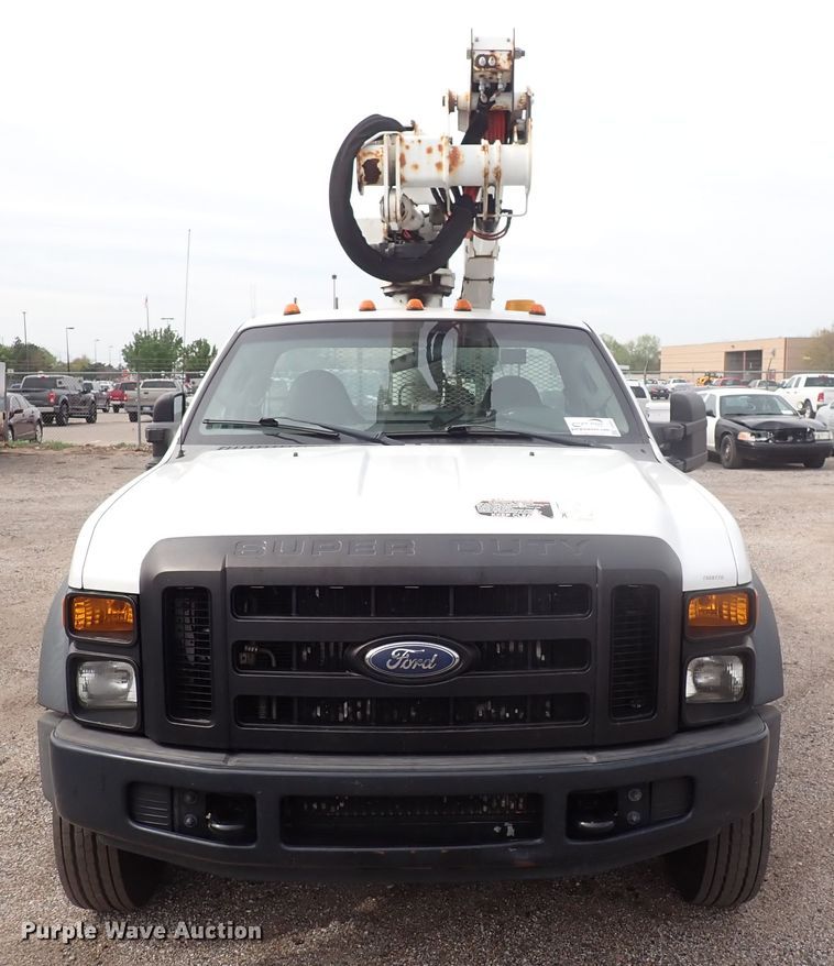 image for item DJ5561 2008 Ford F550 Super Duty  bucket truck