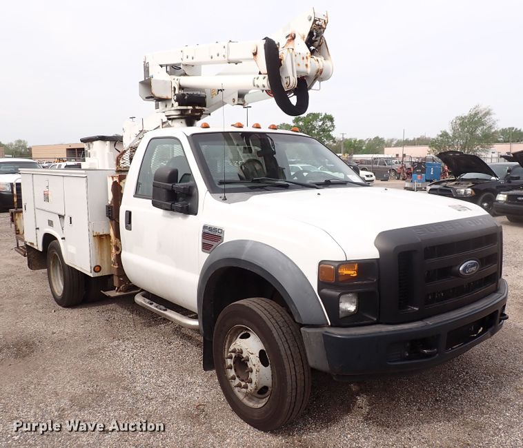 image for item DJ5561 2008 Ford F550 Super Duty  bucket truck