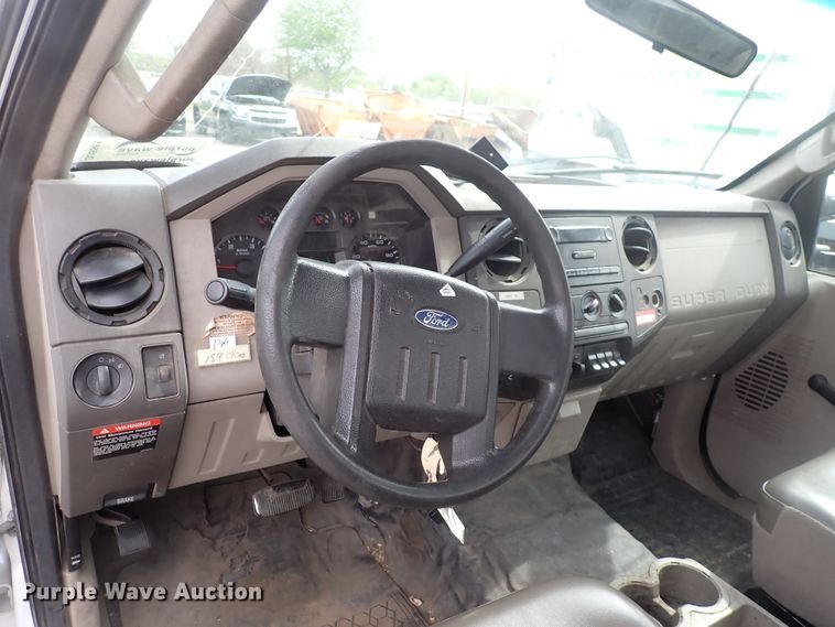 image for item DJ5561 2008 Ford F550 Super Duty  bucket truck