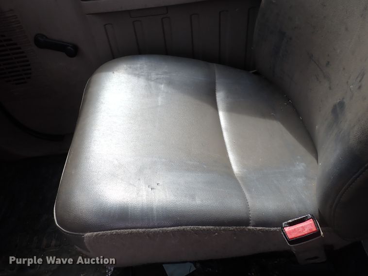 image for item DJ5561 2008 Ford F550 Super Duty  bucket truck