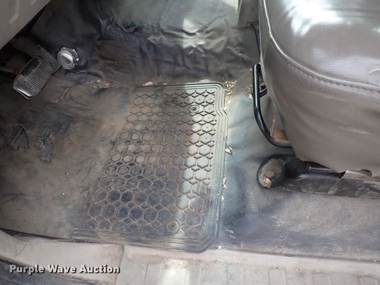 image for item DJ5561 2008 Ford F550 Super Duty  bucket truck