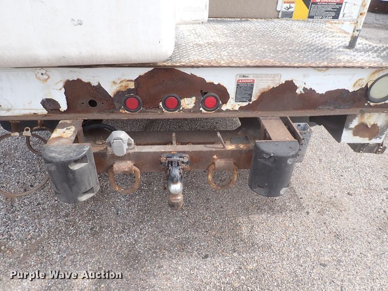 image for item DJ5561 2008 Ford F550 Super Duty  bucket truck