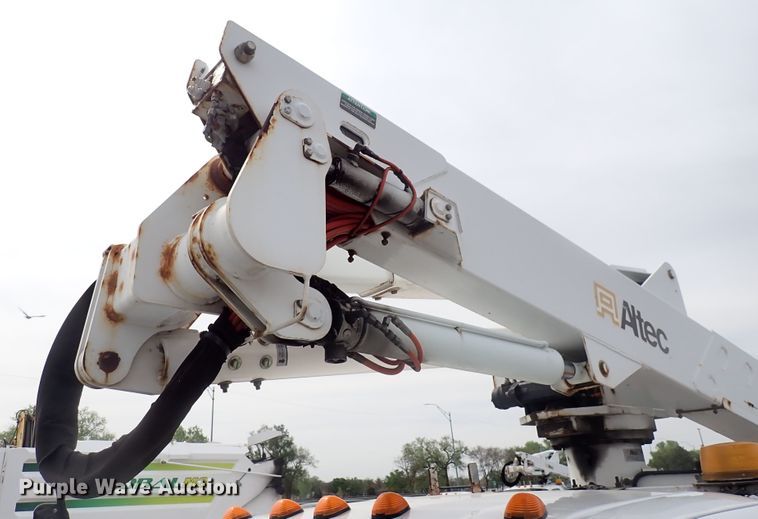 image for item DJ5561 2008 Ford F550 Super Duty  bucket truck