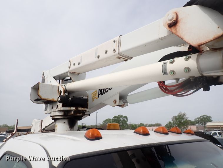 image for item DJ5561 2008 Ford F550 Super Duty  bucket truck