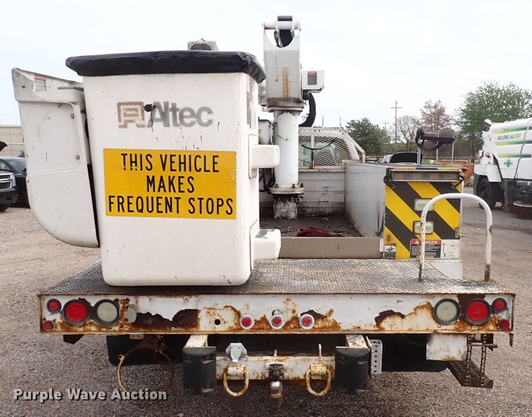 image for item DJ5562 2008 Ford F550 Super Duty  bucket truck