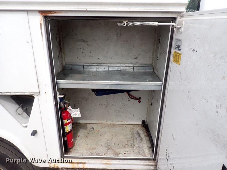 image for item DJ5562 2008 Ford F550 Super Duty  bucket truck