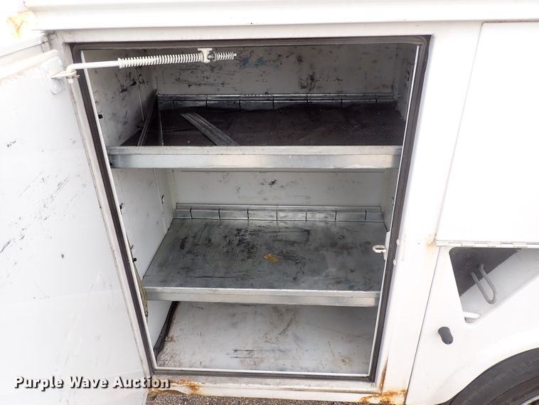 image for item DJ5562 2008 Ford F550 Super Duty  bucket truck