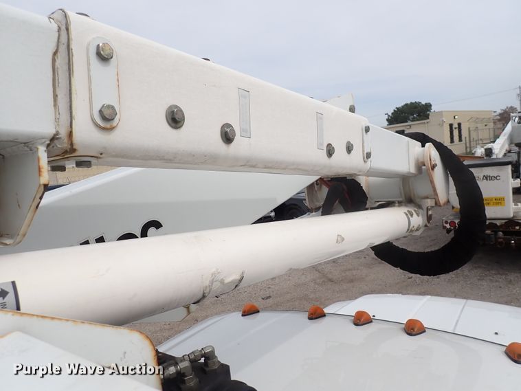 image for item DJ5562 2008 Ford F550 Super Duty  bucket truck