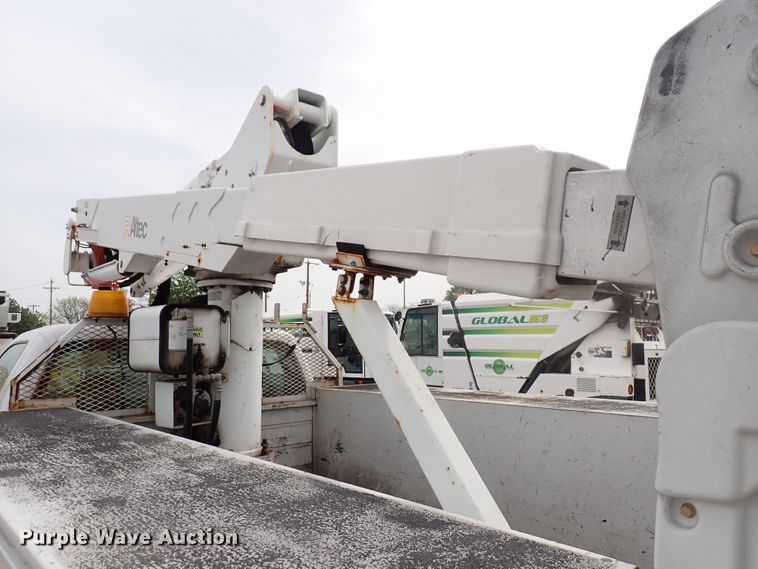 image for item DJ5562 2008 Ford F550 Super Duty  bucket truck