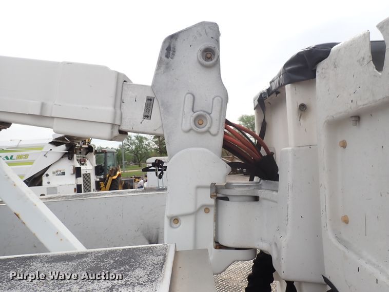 image for item DJ5562 2008 Ford F550 Super Duty  bucket truck