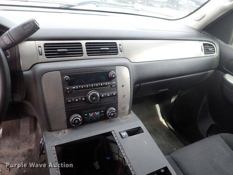 image for item DJ5564 2014 Chevrolet Tahoe Police  SUV