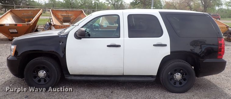 image for item DJ5567 2013 Chevrolet Tahoe Police  SUV