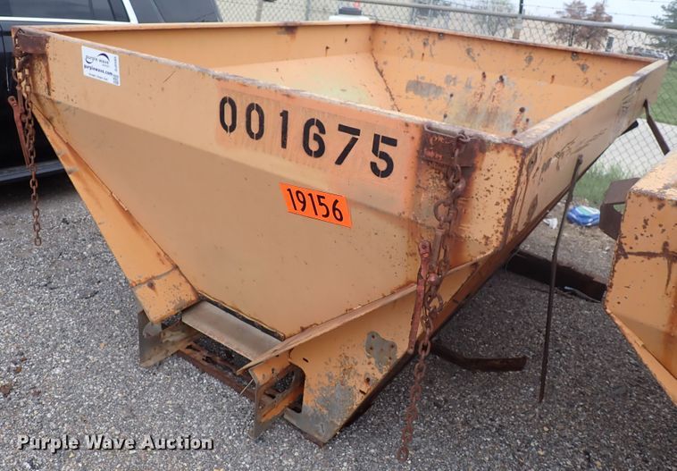 image for item DJ5585 Henderson spreader