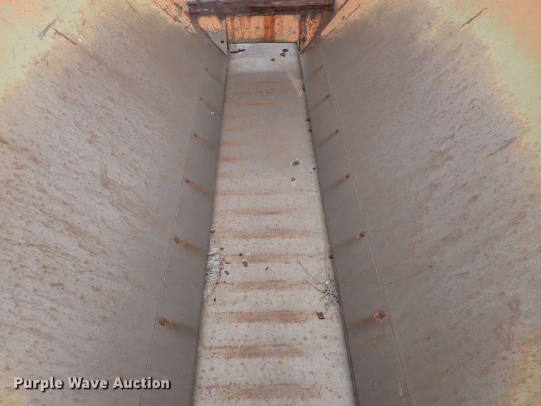 image for item DJ5585 Henderson spreader