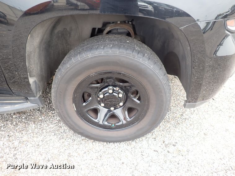 image for item DJ5586 2017 Chevrolet Tahoe Police  SUV