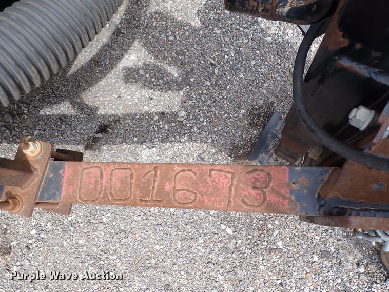 image for item DJ5588 2008 Wachs 7700010 water valve exerciser trailer