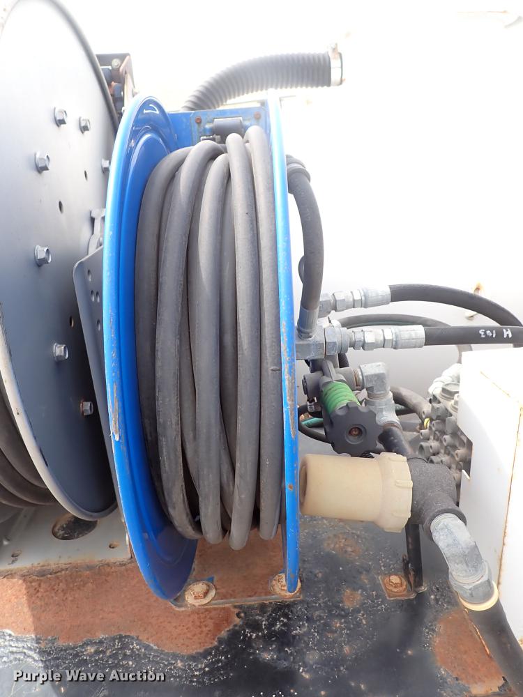 image for item DJ5588 2008 Wachs 7700010 water valve exerciser trailer