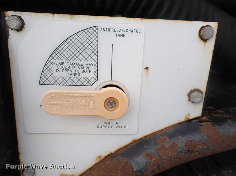 image for item DJ5588 2008 Wachs 7700010 water valve exerciser trailer