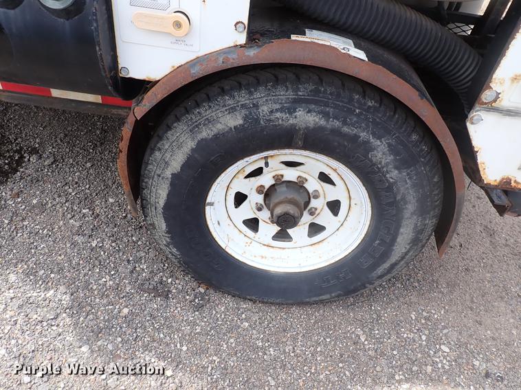 image for item DJ5588 2008 Wachs 7700010 water valve exerciser trailer