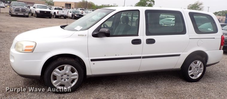 image for item DJ5591 2007 Chevrolet Uplander  van