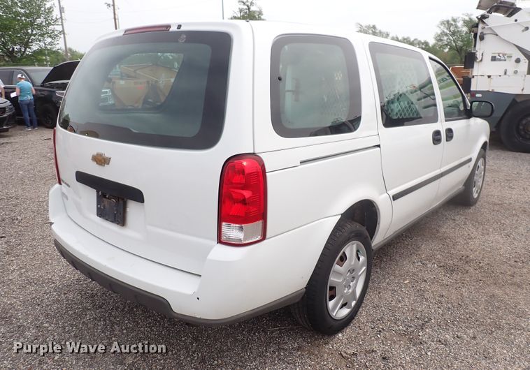 image for item DJ5591 2007 Chevrolet Uplander  van