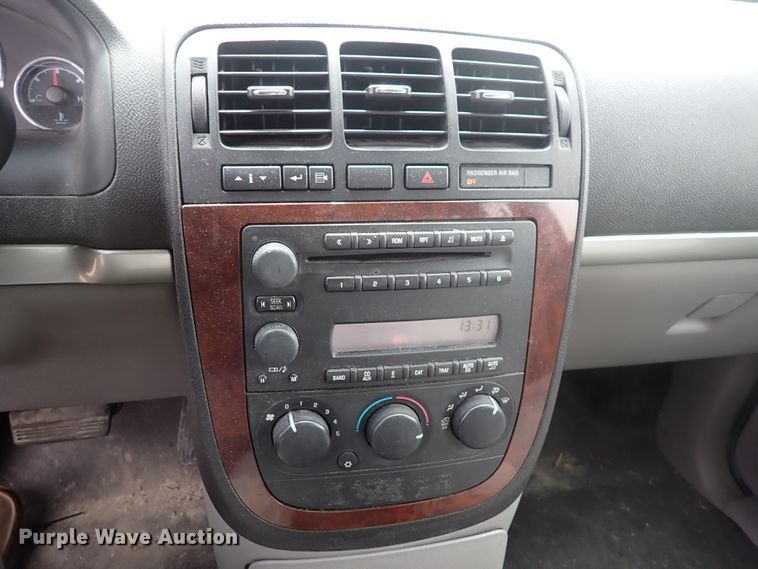 image for item DJ5591 2007 Chevrolet Uplander  van