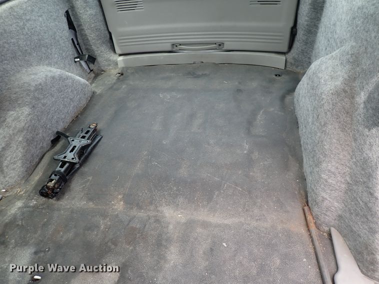 image for item DJ5591 2007 Chevrolet Uplander  van