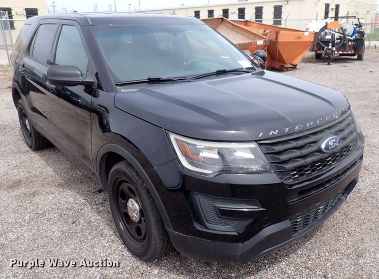 image for item DJ5592 2017 Ford Explorer Police Interceptor  SUV