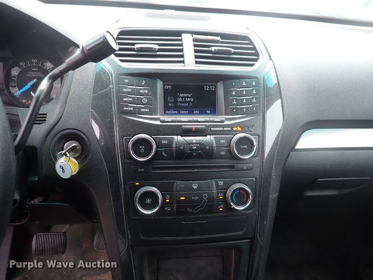 image for item DJ5592 2017 Ford Explorer Police Interceptor  SUV