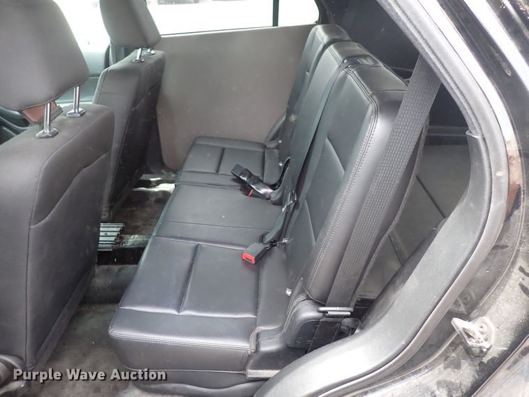 image for item DJ5592 2017 Ford Explorer Police Interceptor  SUV