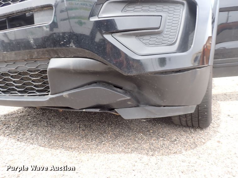 image for item DJ5592 2017 Ford Explorer Police Interceptor  SUV