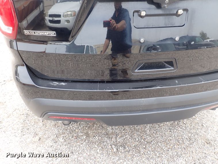 image for item DJ5592 2017 Ford Explorer Police Interceptor  SUV