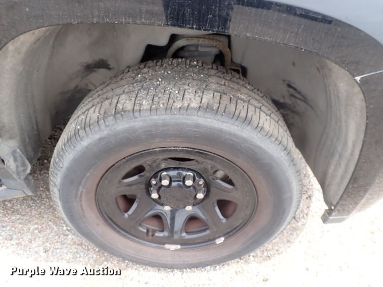 image for item DJ5594 2017 Chevrolet Tahoe Police  SUV