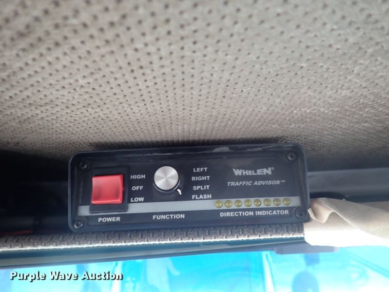 image for item DJ5602 2015 Global M3  street sweeper