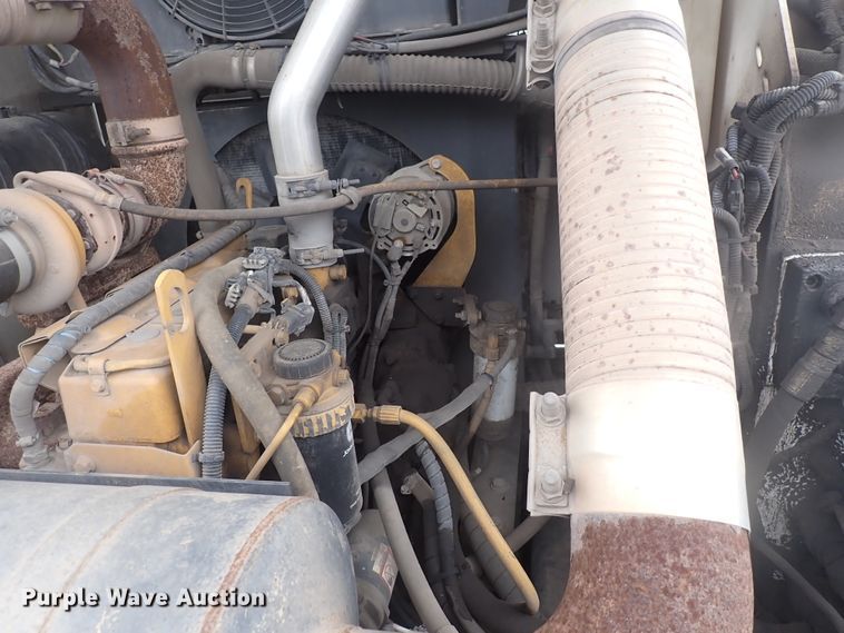 image for item DJ5602 2015 Global M3  street sweeper