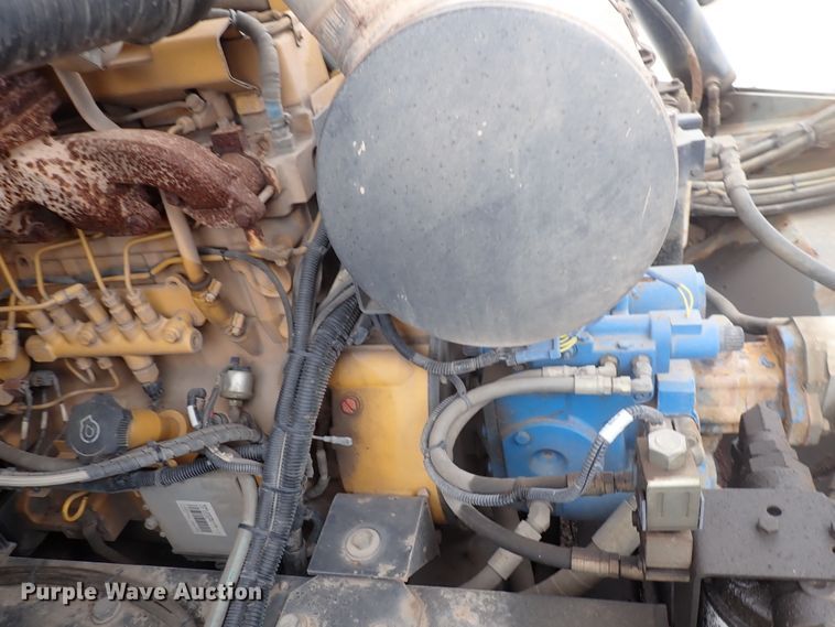 image for item DJ5602 2015 Global M3  street sweeper