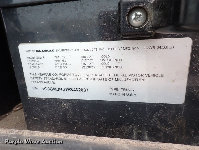 image for item DJ5602 2015 Global M3  street sweeper