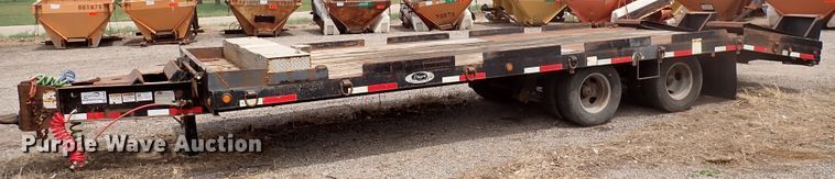 image for item DJ5603 2003 Etnyre CFA-10T  equipment trailer