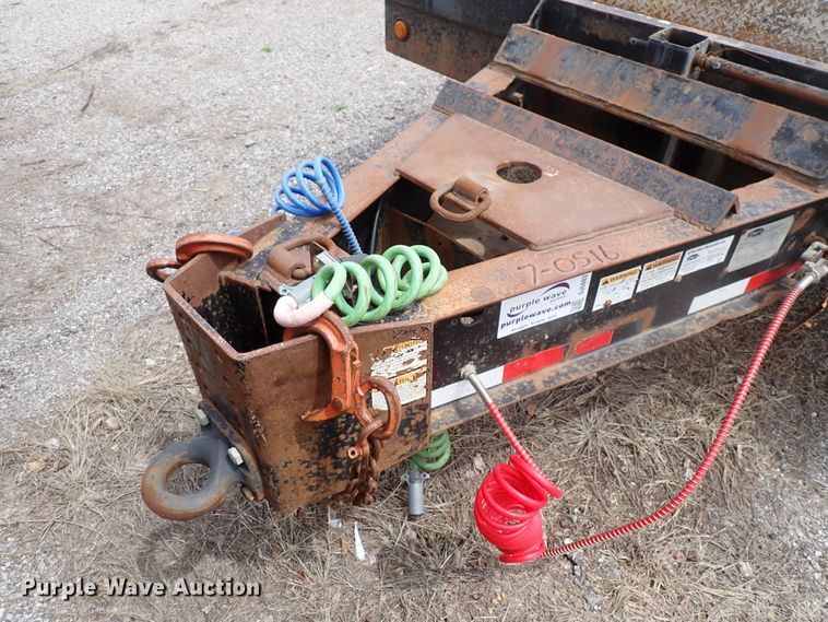 image for item DJ5603 2003 Etnyre CFA-10T  equipment trailer