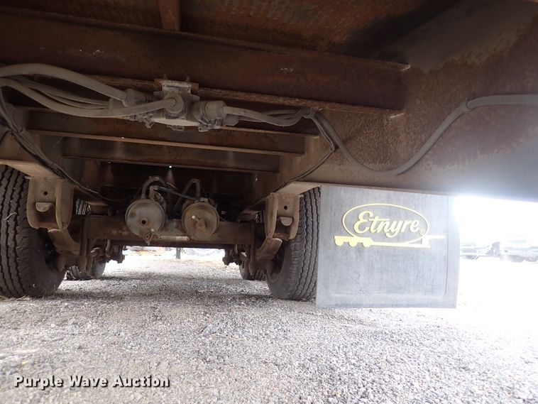 image for item DJ5603 2003 Etnyre CFA-10T  equipment trailer
