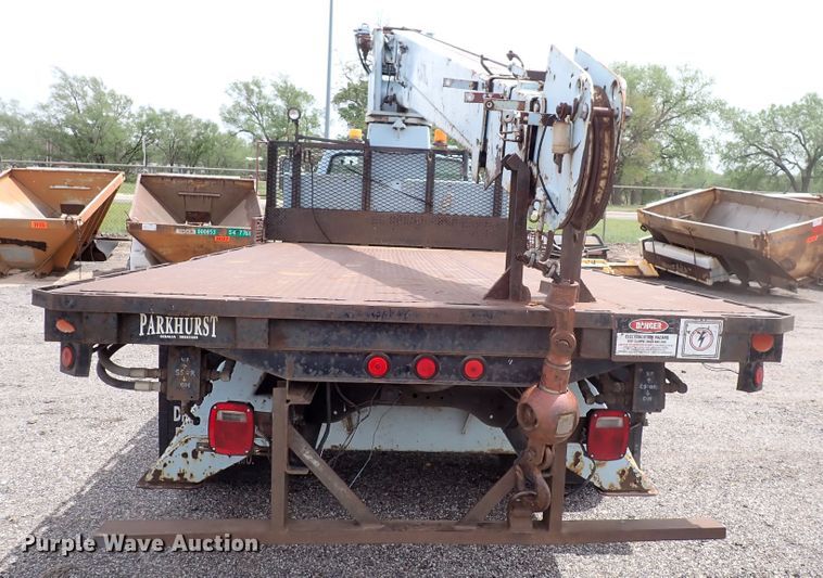 image for item DJ5604 1996 Ford F800  crane truck