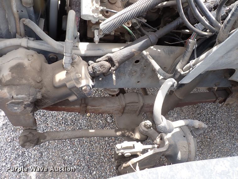 image for item DJ5604 1996 Ford F800  crane truck
