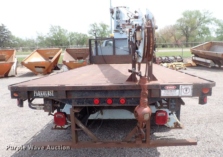 image for item DJ5604 1996 Ford F800  crane truck