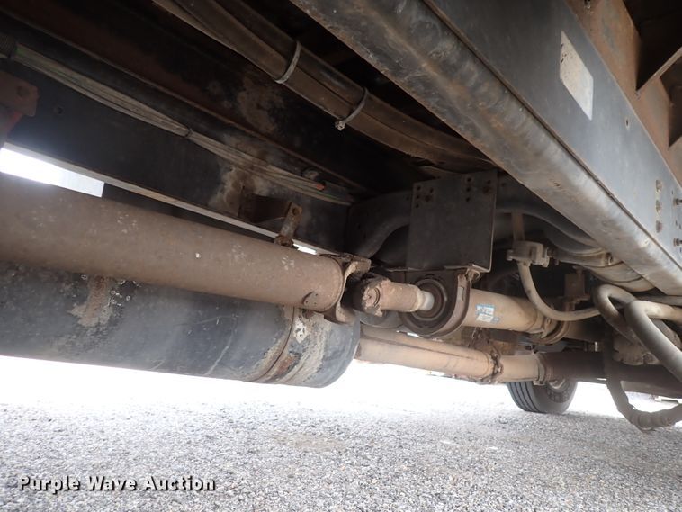 image for item DJ5604 1996 Ford F800  crane truck