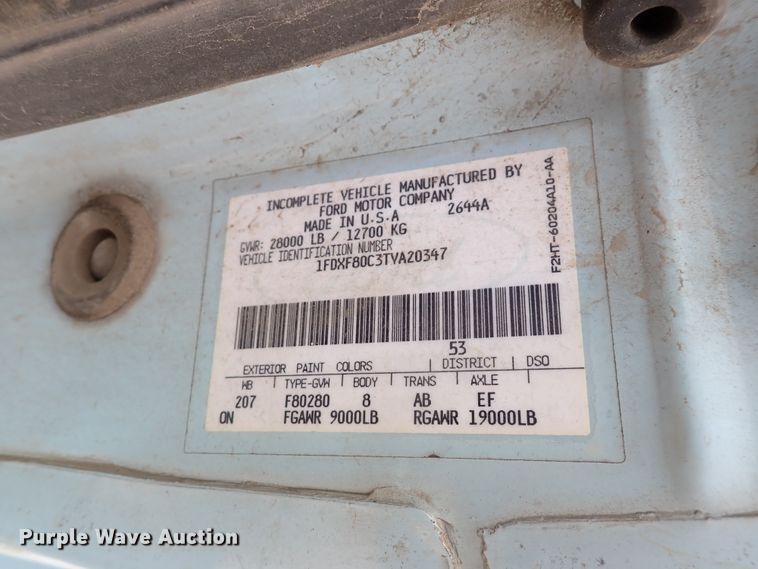 image for item DJ5604 1996 Ford F800  crane truck